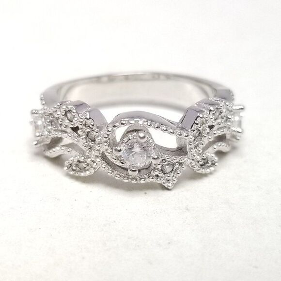 Vintage Sterling Silver and Rhinestone Inset Ring Size 7 1/2 Band, Scroll Design - Picture 9 of 9